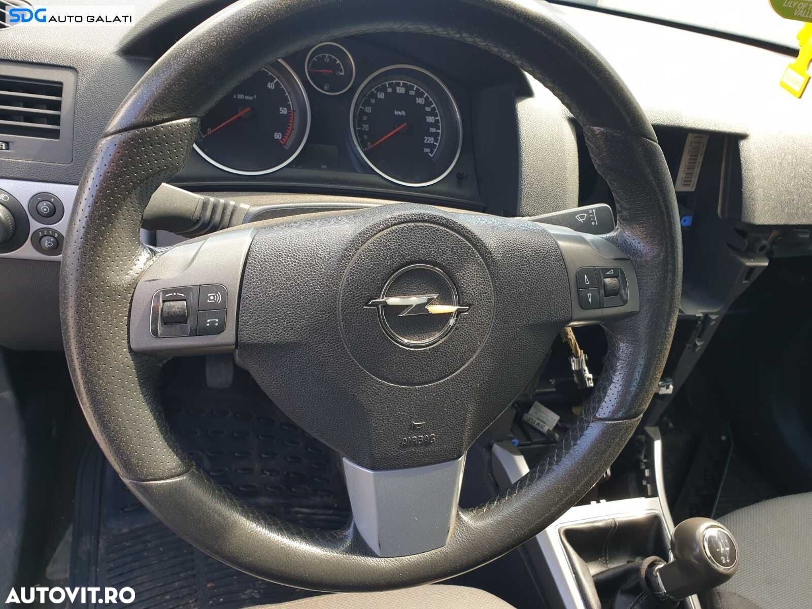 Buton Butoane Comanda Comenzi de pe Volan Opel Astra H 2004 - 2010 - 1