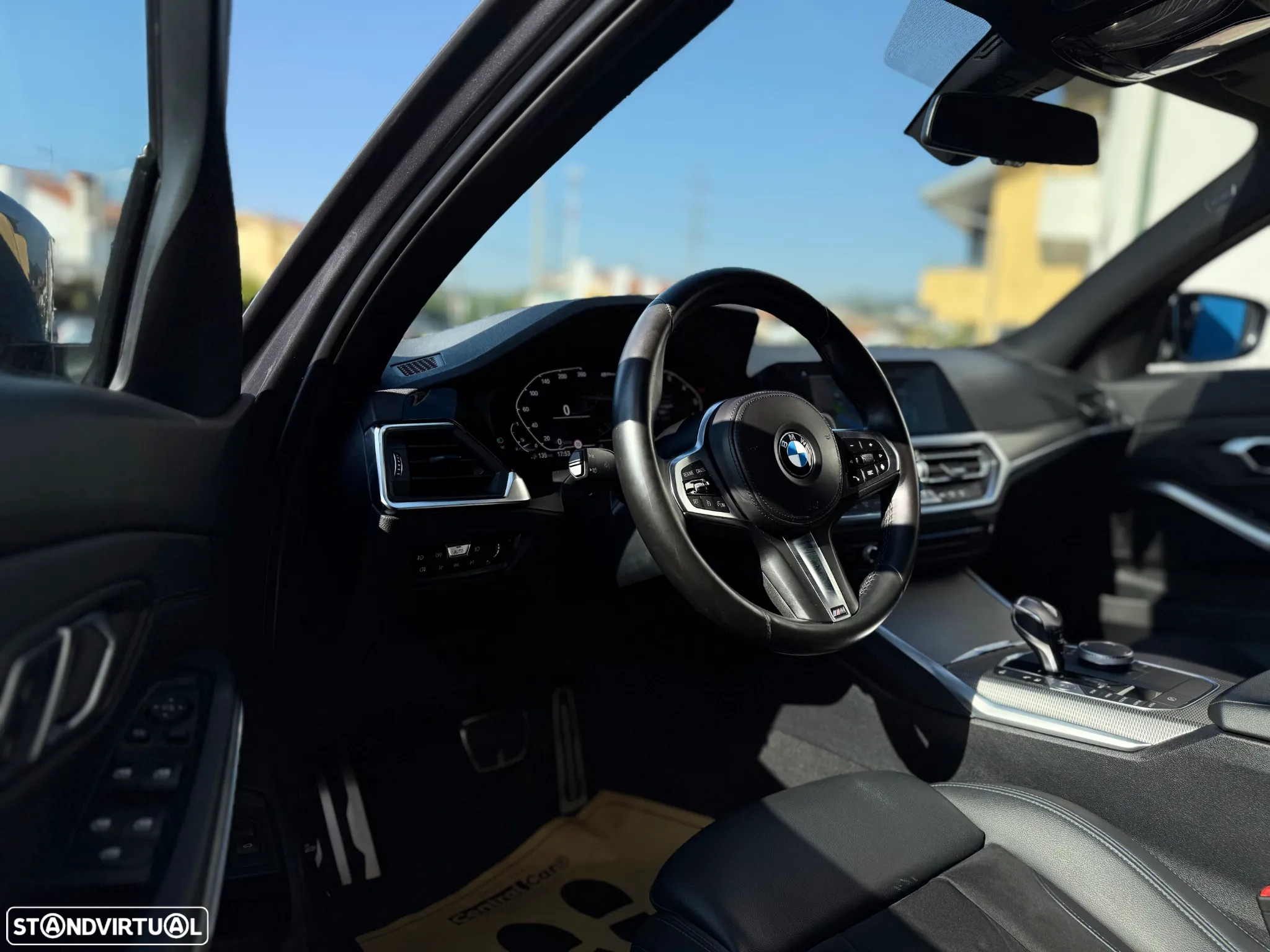 BMW 330 e Touring Pack M Auto - 13