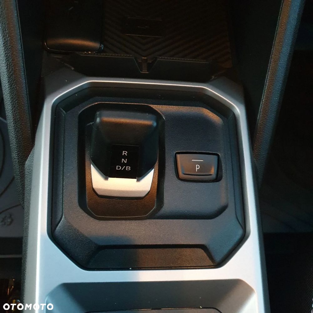 Dacia Duster 1.6 Full Hybrid 140 Journey+ MMT - 12