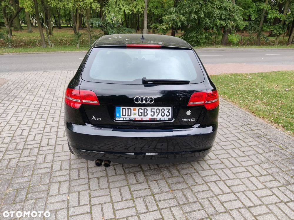 Audi A3 1.9 TDI Ambiente - 5