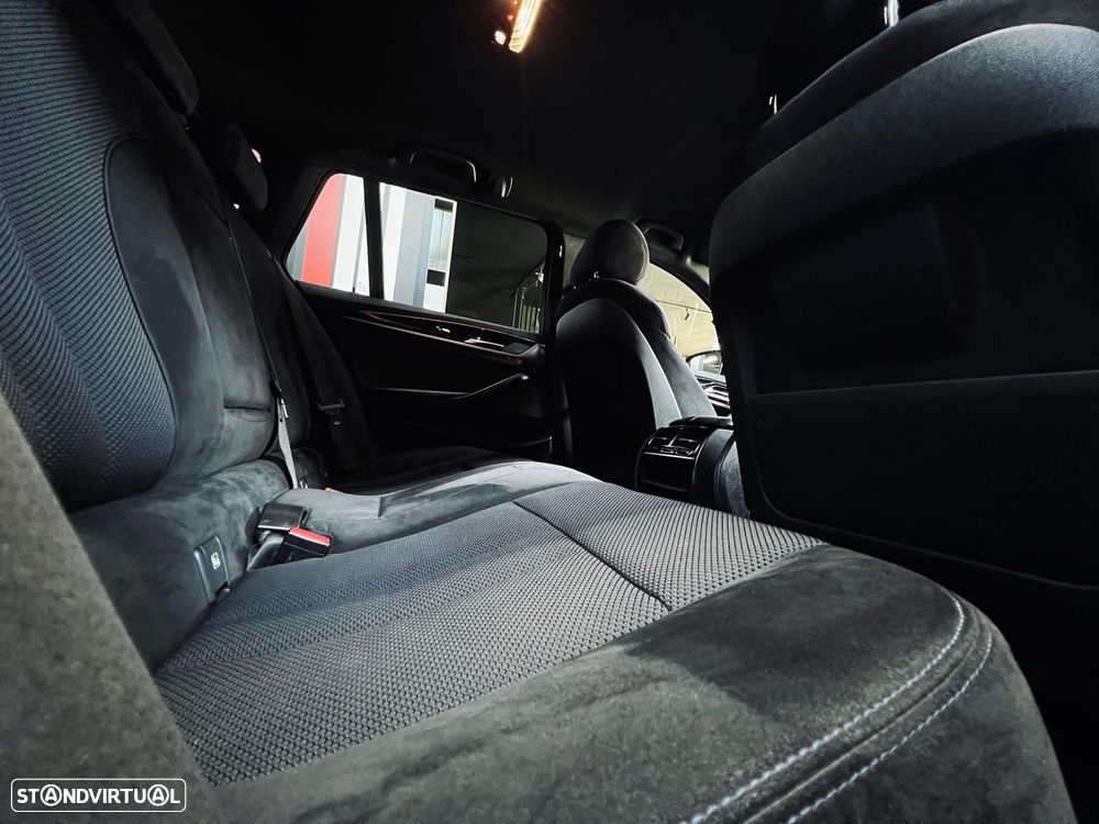BMW 520 d Pack M Auto - 47