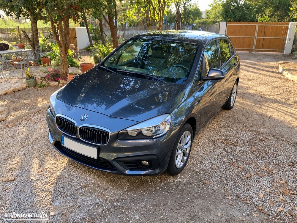 BMW 225xe Active Tourer - 3