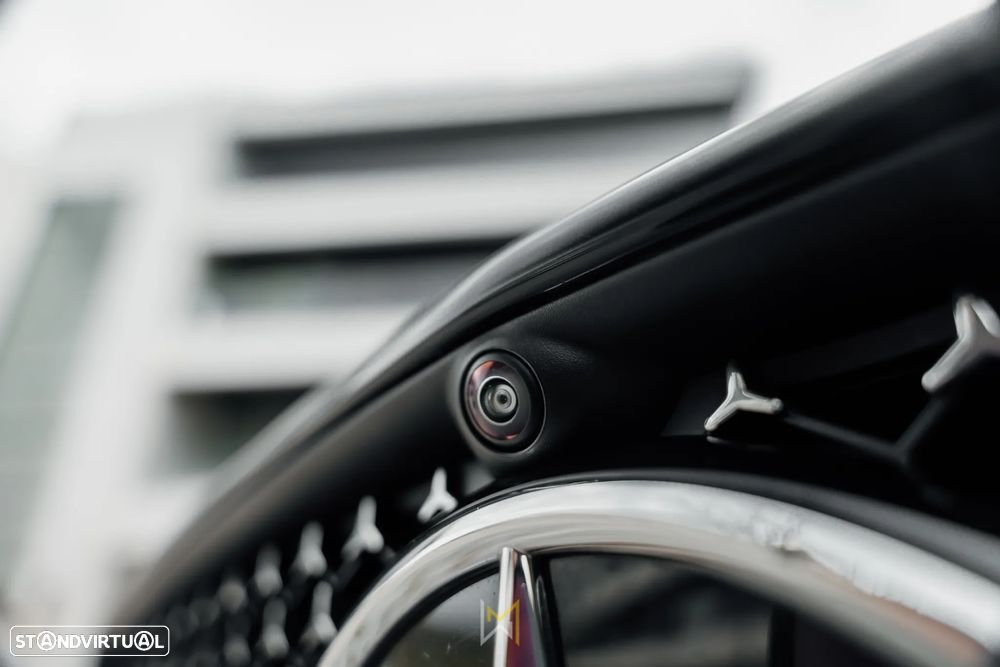 Mercedes-Benz CLA 250 e Shooting Brake AMG Line - 9