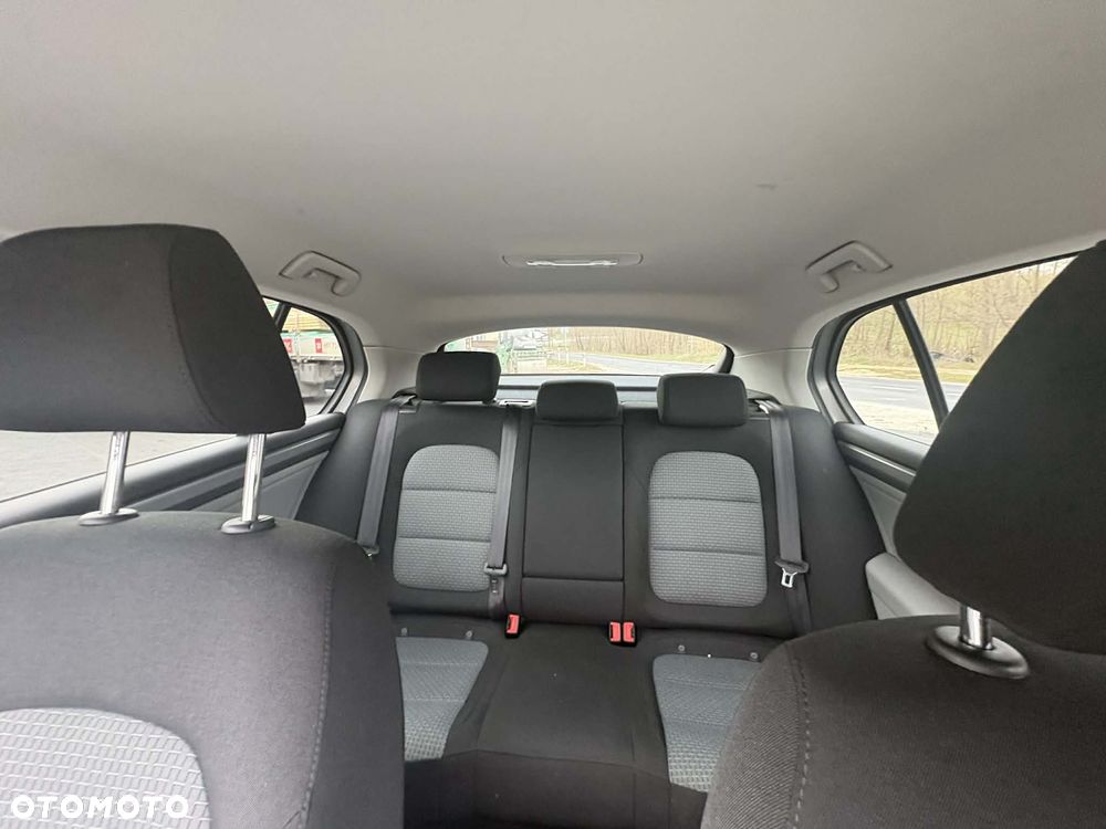 Skoda Superb 2.0 TDI Ambition DSG - 24