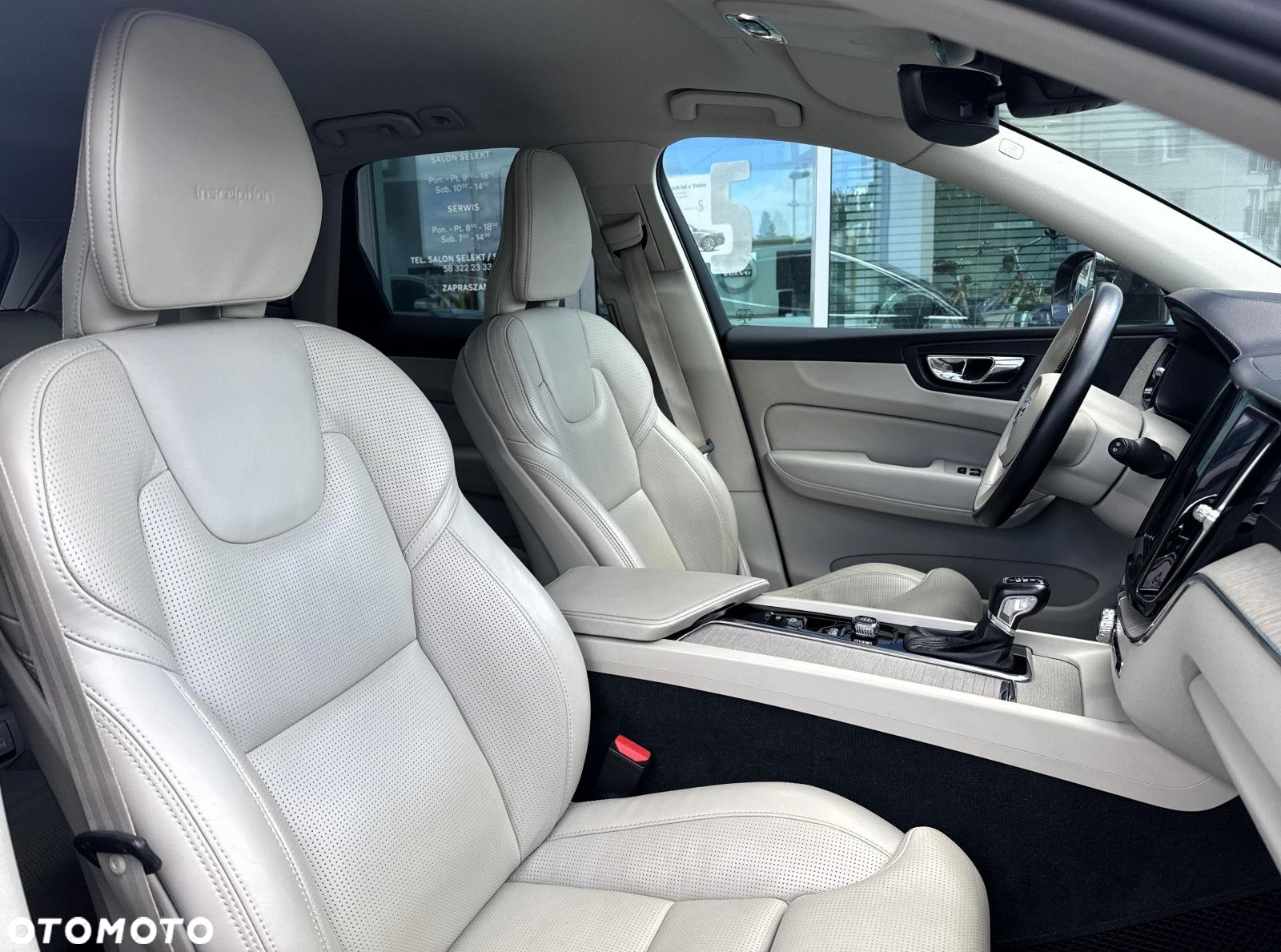 Volvo XC 60 - 31