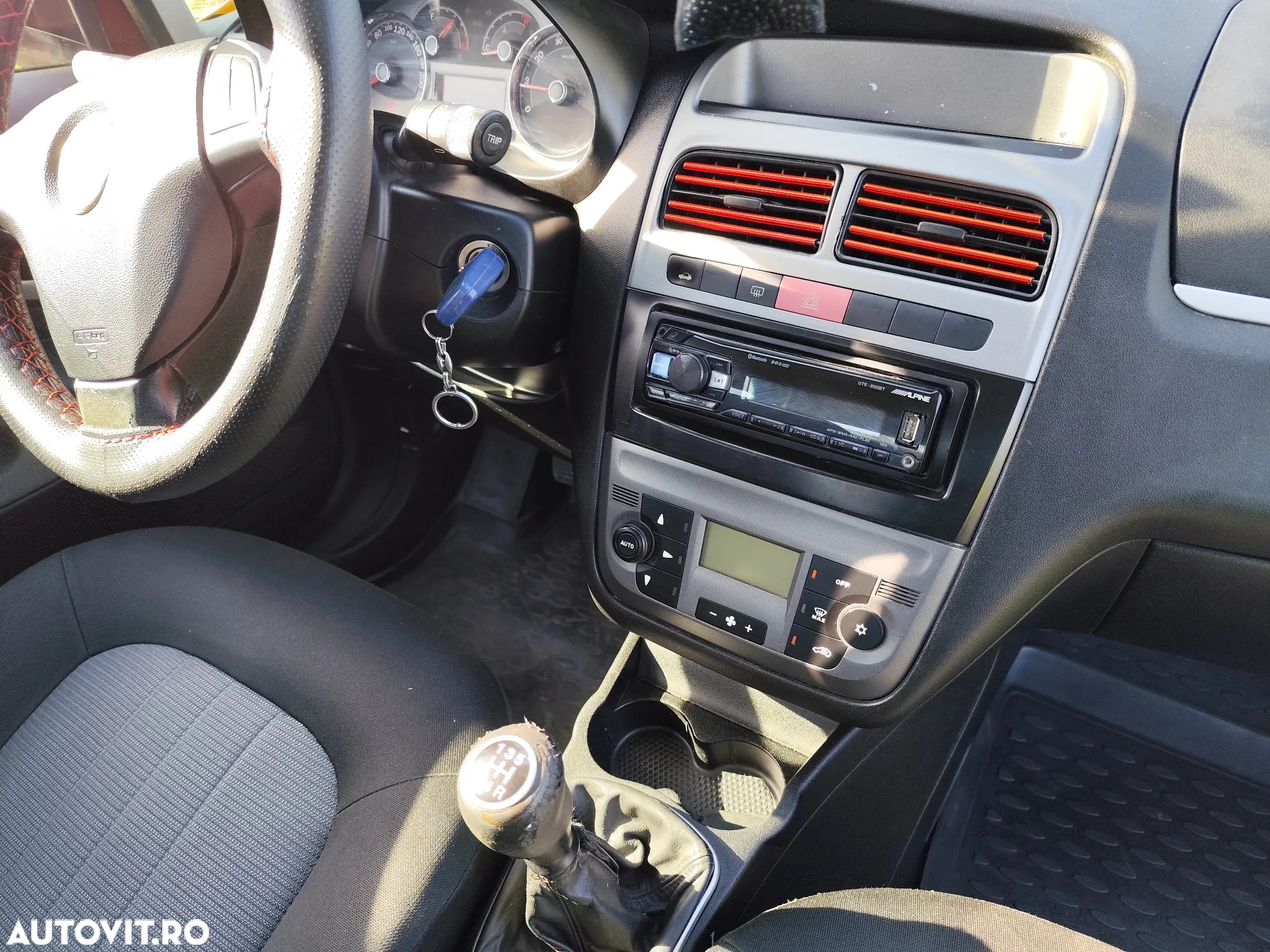 Fiat Linea 1.4 T-Jet Dynamic - 4