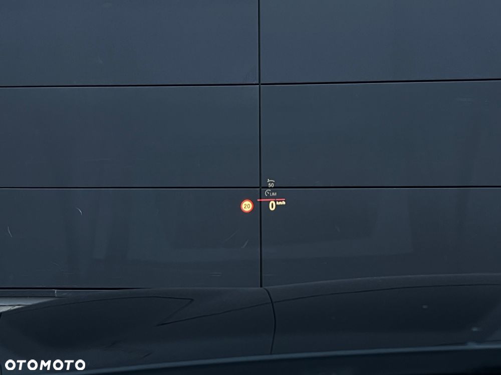 BMW Seria 5 520d Efficient Dynamics Edition Sport Line - 34