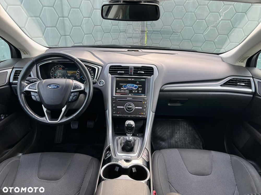 Ford Mondeo 2.0 TDCi Titanium - 11