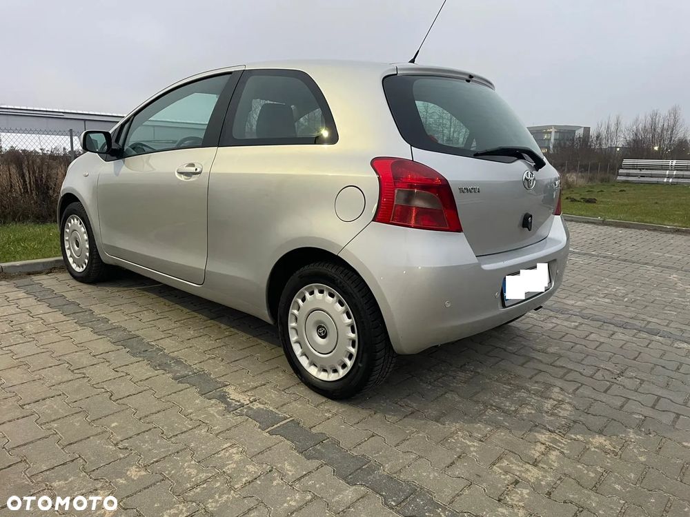 Toyota Yaris 1.0 Terra - 20