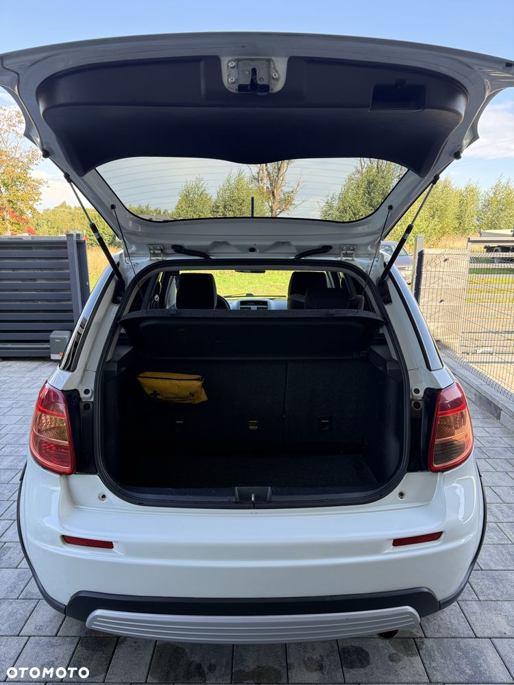 Suzuki SX4 - 7