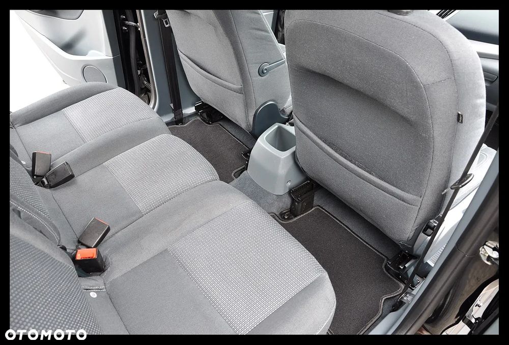 Ford C-MAX 1.6 EcoBoost Start-Stop-System Business Edition - 24
