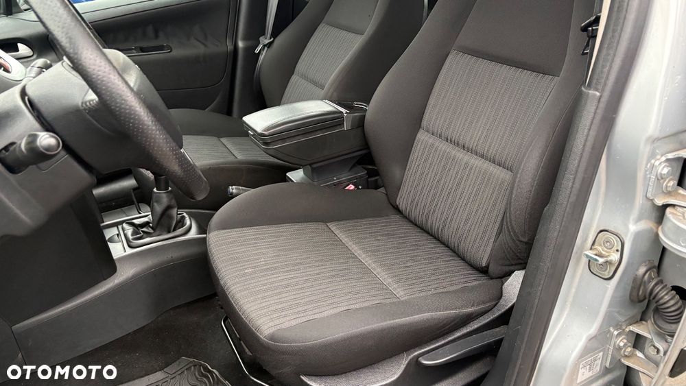 Peugeot 207 70 HDi FAP Filou - 15