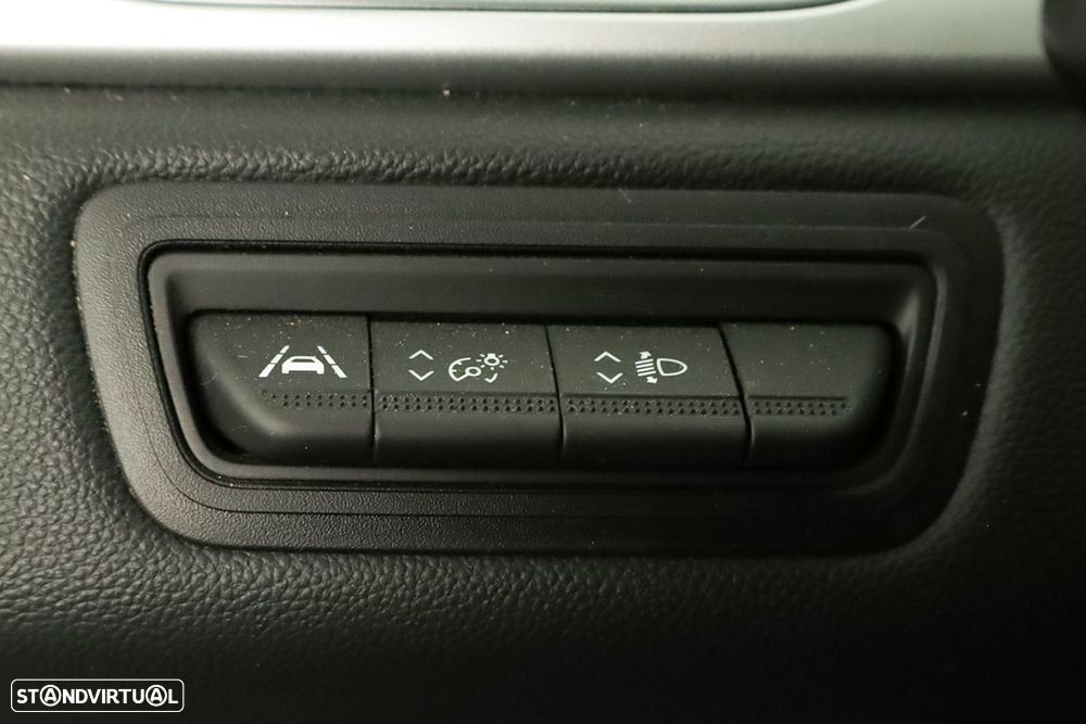 Renault Captur 1.0 TCe Techno Bi-Fuel - 20