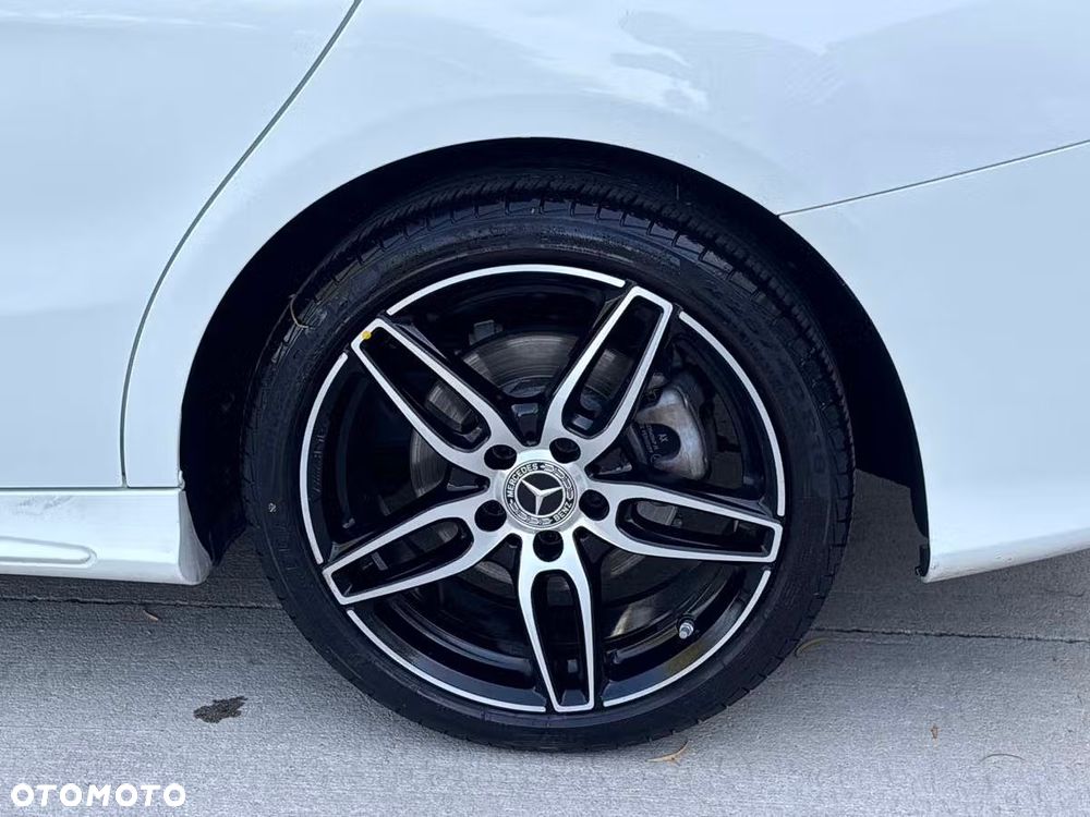 Mercedes-Benz CLA - 8