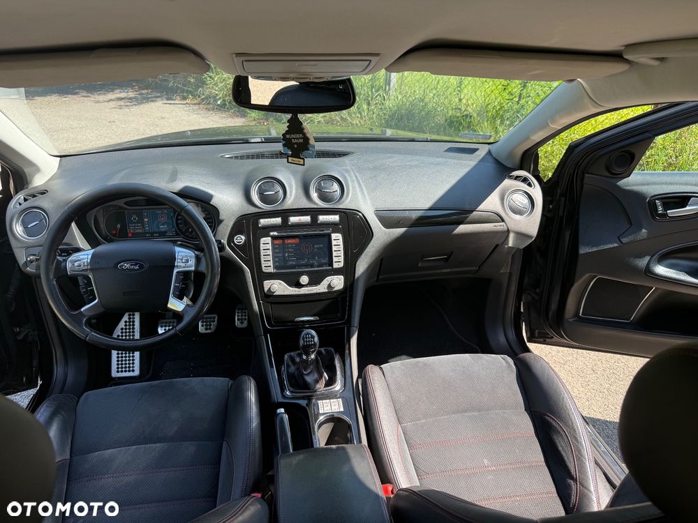 Ford Mondeo 2.5 Titanium S - 10