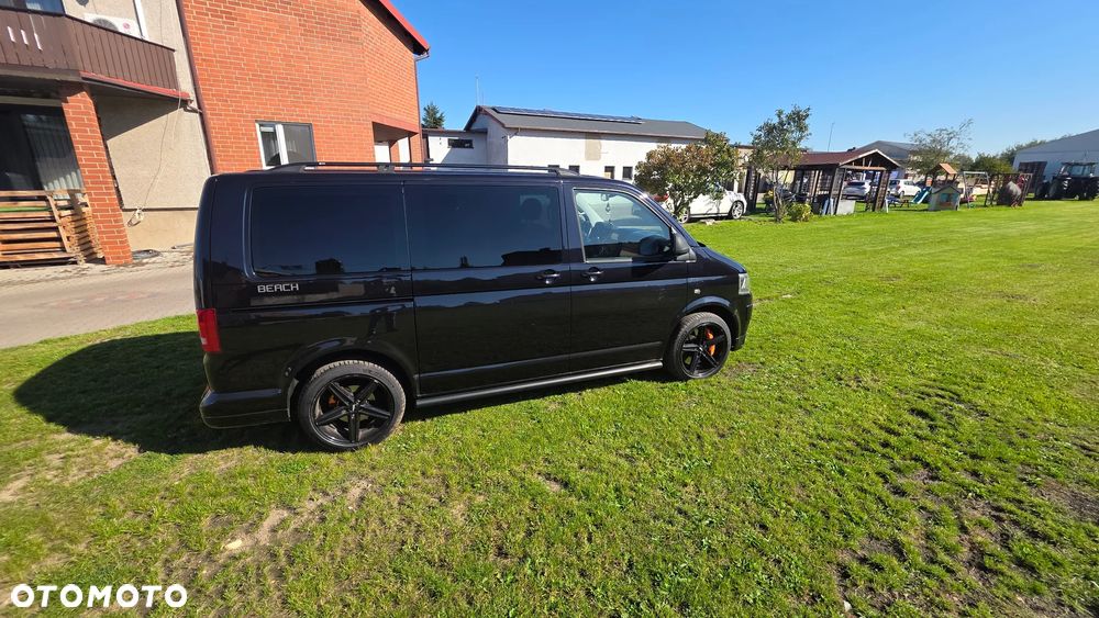 Volkswagen Multivan - 20