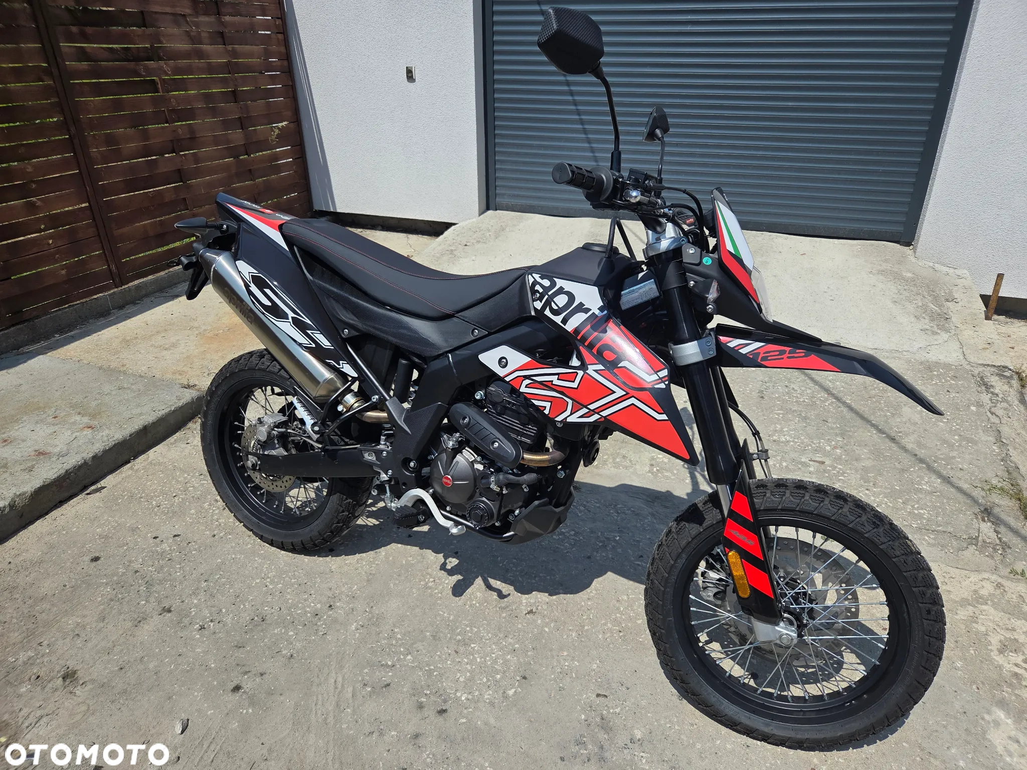 Aprilia SX
