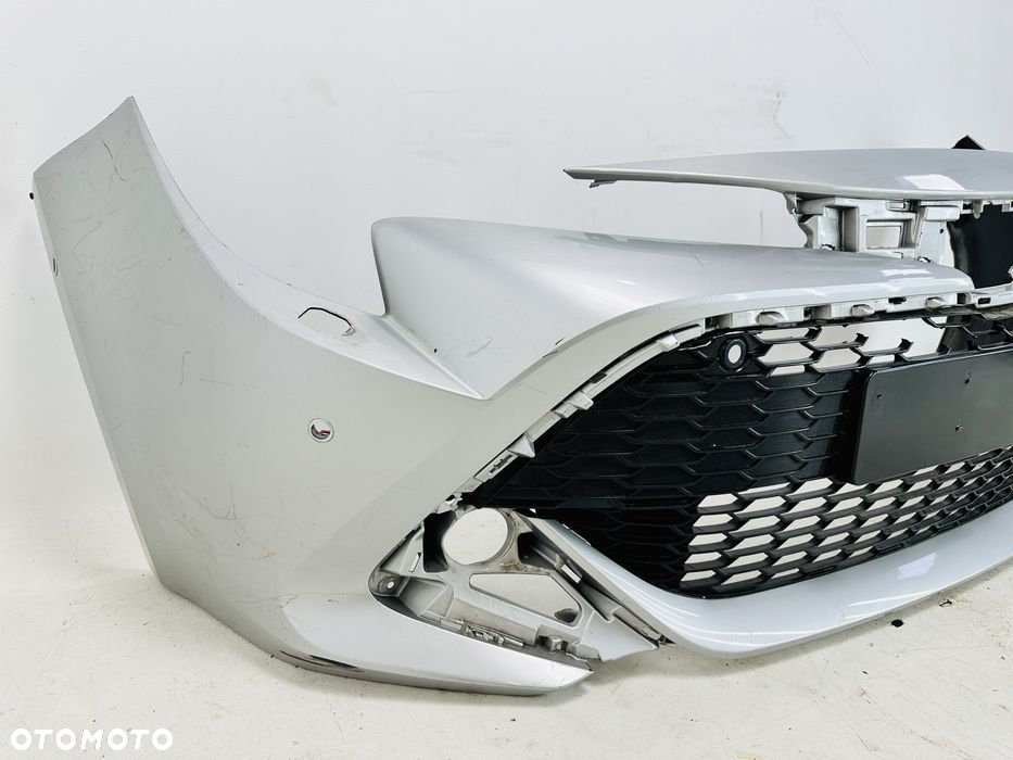Toyota Carolla E21 zderzak przedni przód 4 PDC - 4