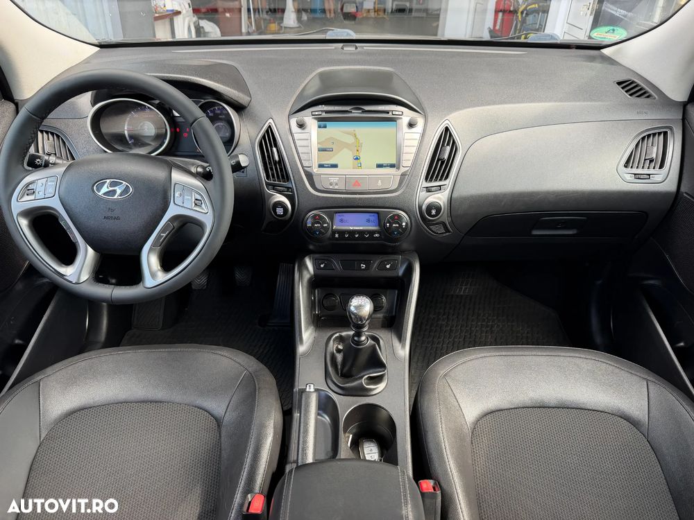 Hyundai ix35 2.0 CRDI 4WD Finale Gold - 5