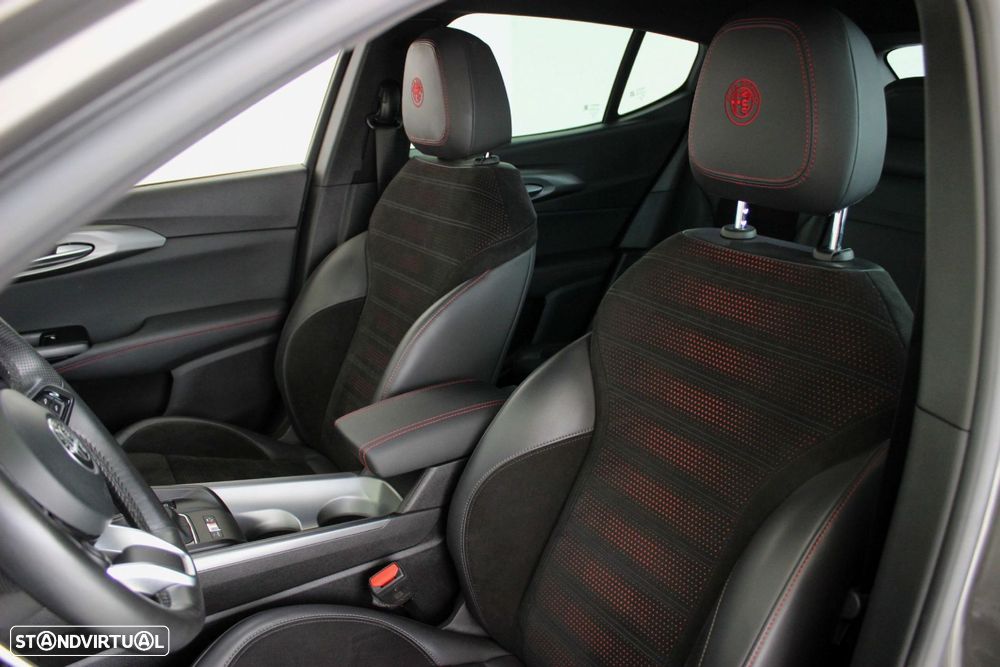 Alfa Romeo Tonale 1.3 Plug-In Hybrid Veloce e-AWD - 33