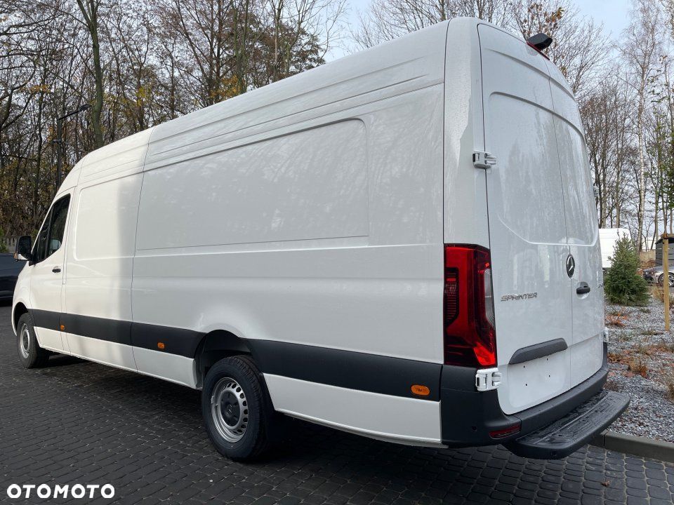 Mercedes-Benz Sprinter - 8