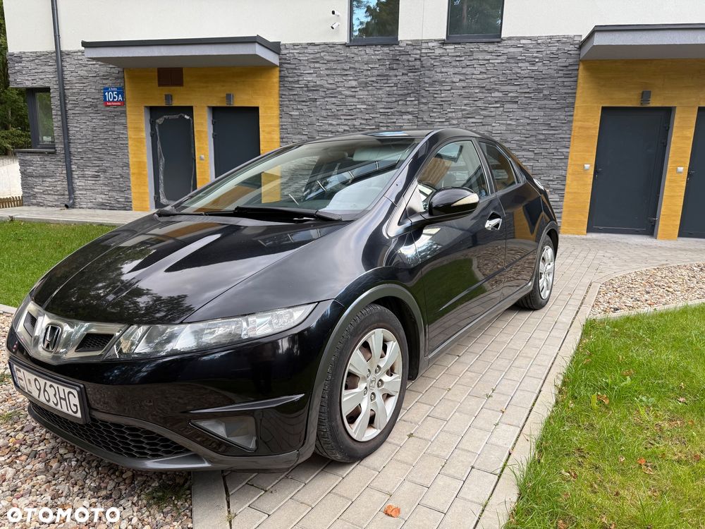 Honda Civic 1.8 Comfort - 32
