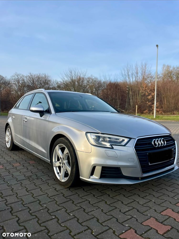 Audi A3 Sportback 35 TFSI cylinder on demand S tronic sport - 9