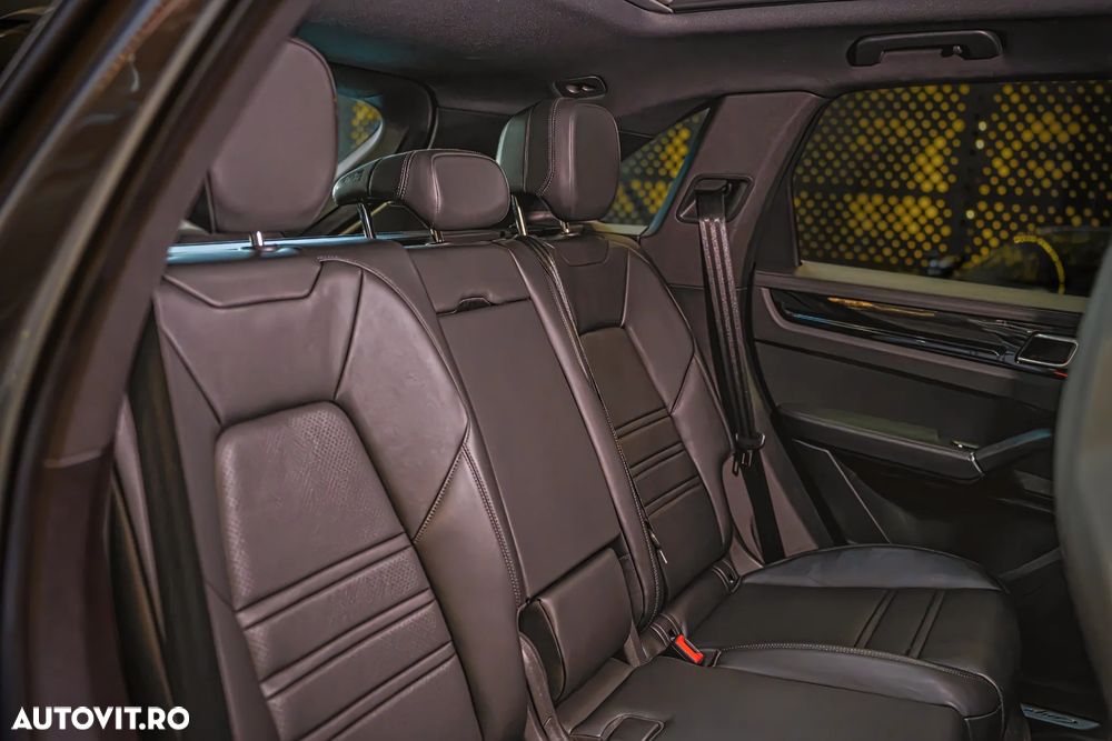 Porsche Cayenne E-Hybrid Tiptronic S Platinum Edition - 17