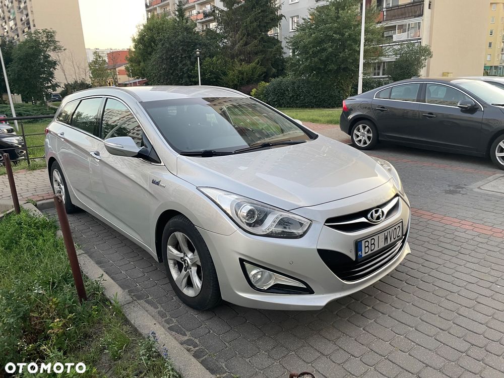 Hyundai i40 Kombi blue 1.7 CRDi Classic - 2