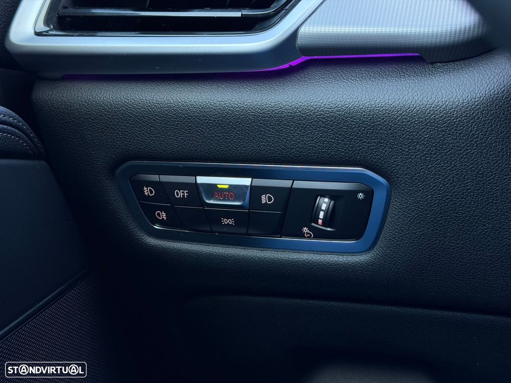 BMW X5 45 e xDrive Pack M - 29