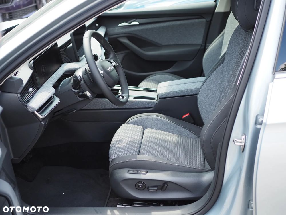 Skoda Superb 1.5 TSI mHEV Drive DSG - 6