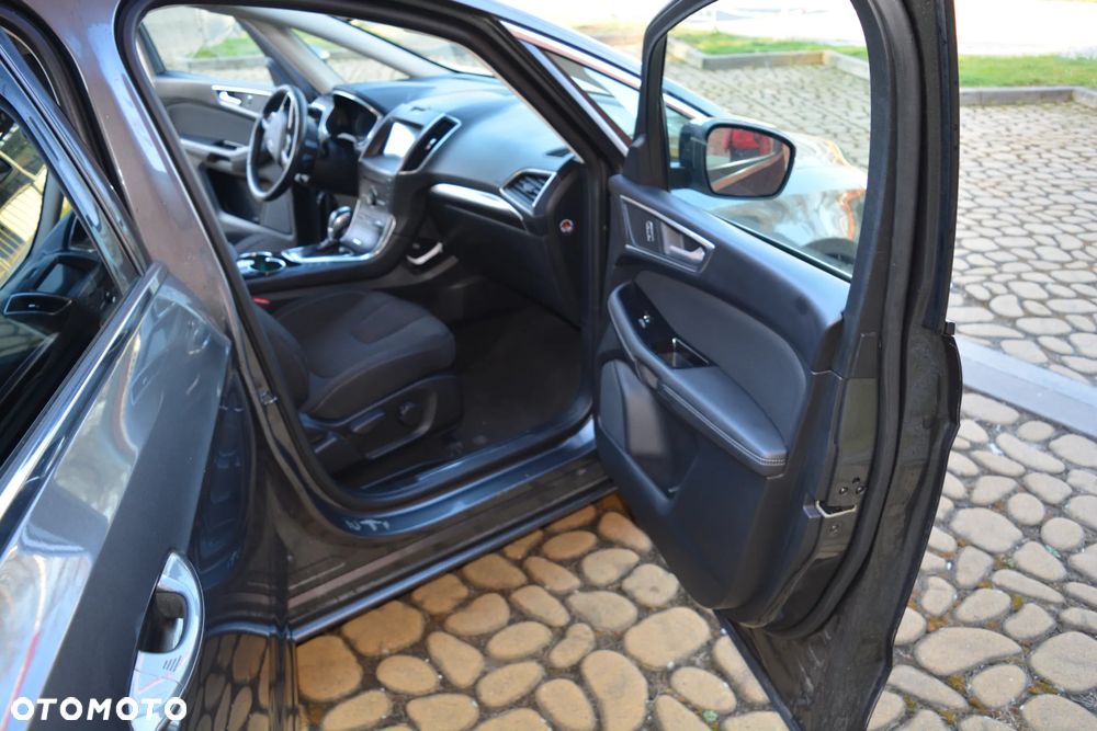 Ford S-Max 2.0 TDCi Titanium PowerShift - 22