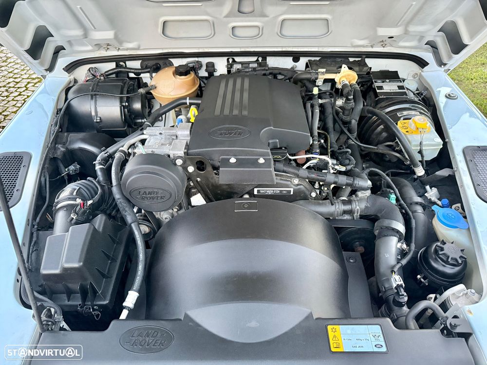 Land Rover Defender 110 DPF E - 20