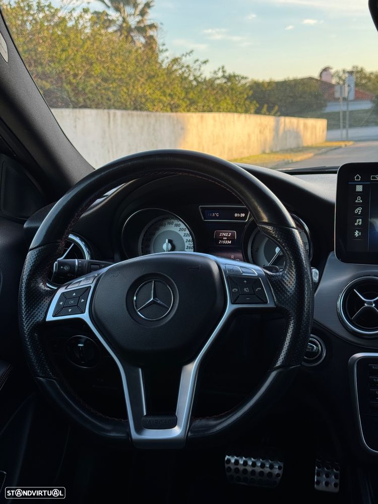 Mercedes-Benz GLA 220 CDi AMG Line - 10