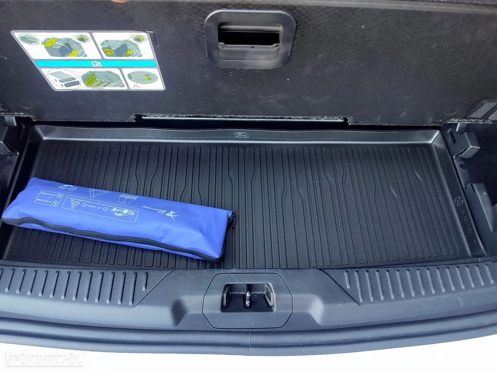 Ford Focus SW 1.0 EcoBoost MHEV ST-Line X Aut. - 40