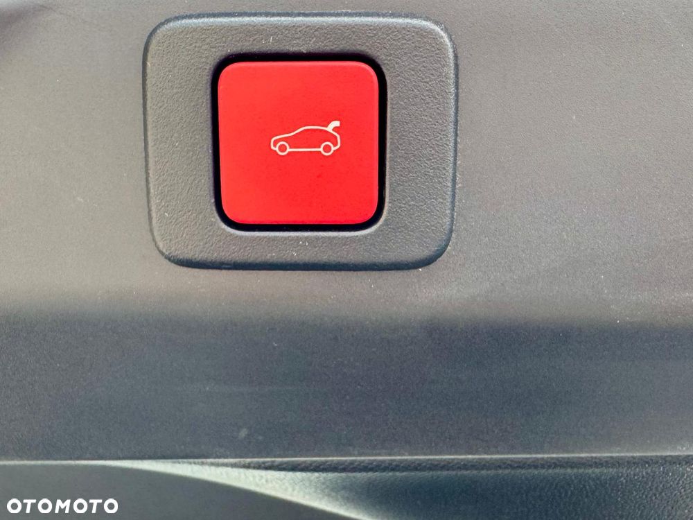 Peugeot 3008 1.6 PHEV 195 GT Exclusive e-DCS7 - 13