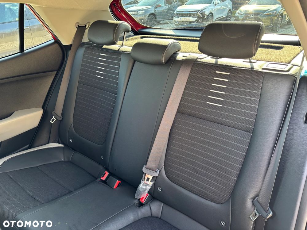 Kia Stonic 1.2 L Business Line - 11