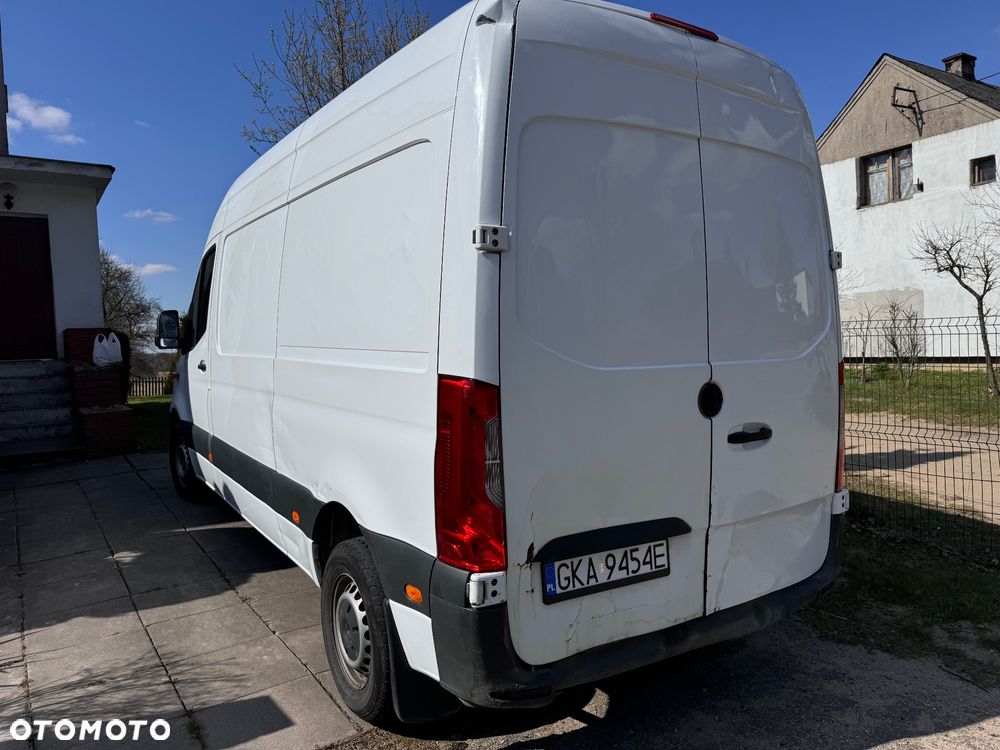 Mercedes-Benz Sprinter - 6