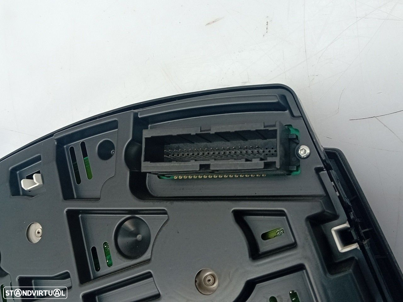 Quadrante / painel de instrumentos OPEL Astra H Caravan (L35) - 3