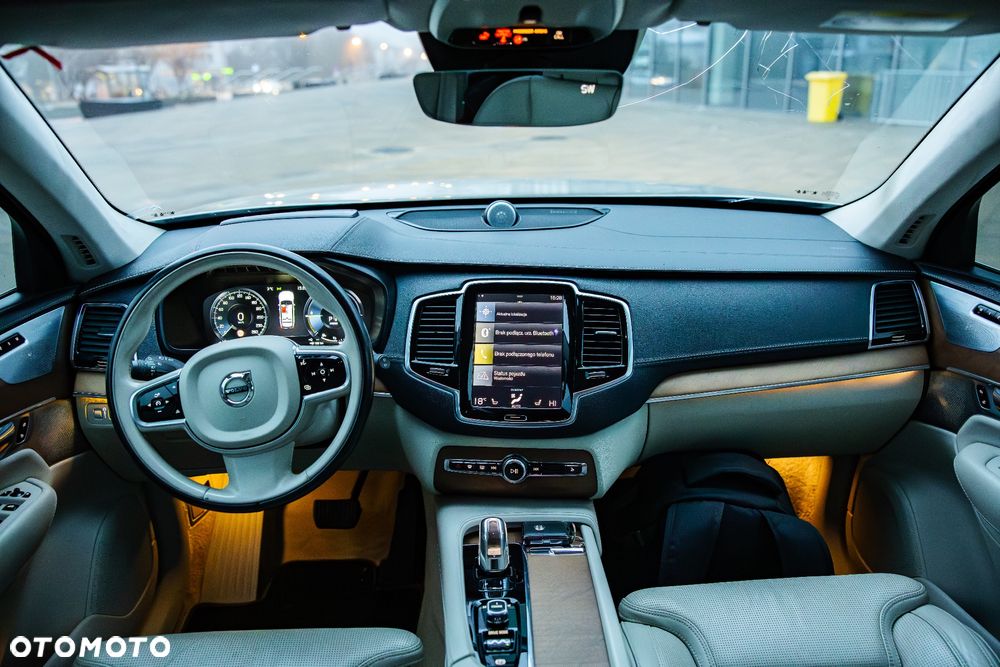 Volvo XC 90 T8 AWD Plug-In Hybrid Excellence - 15