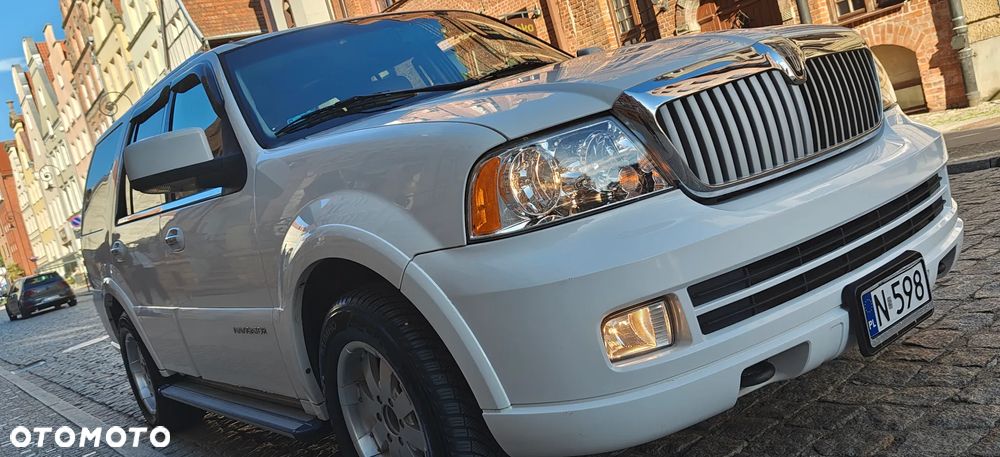 Lincoln Navigator 5.4 4WD - 1