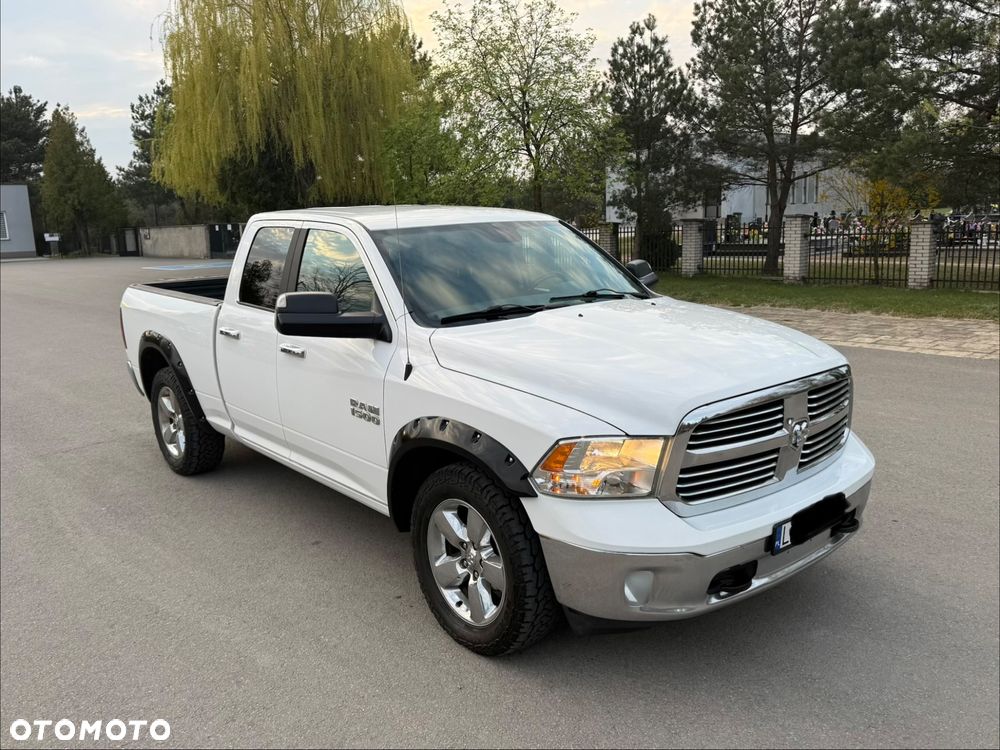 RAM 1500 - 12