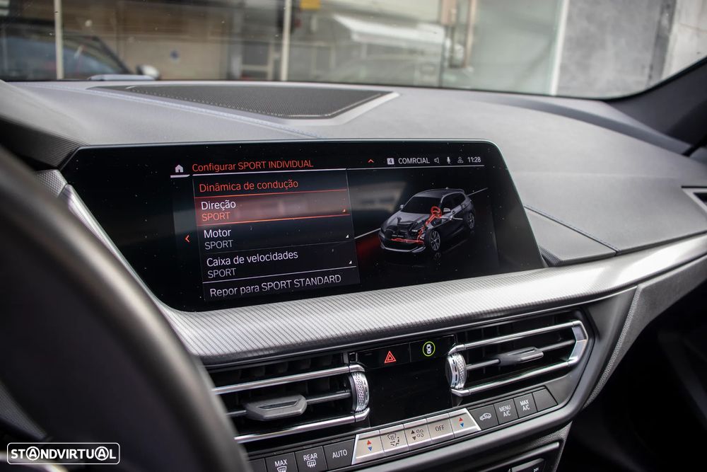 BMW M135i xDrive - 29