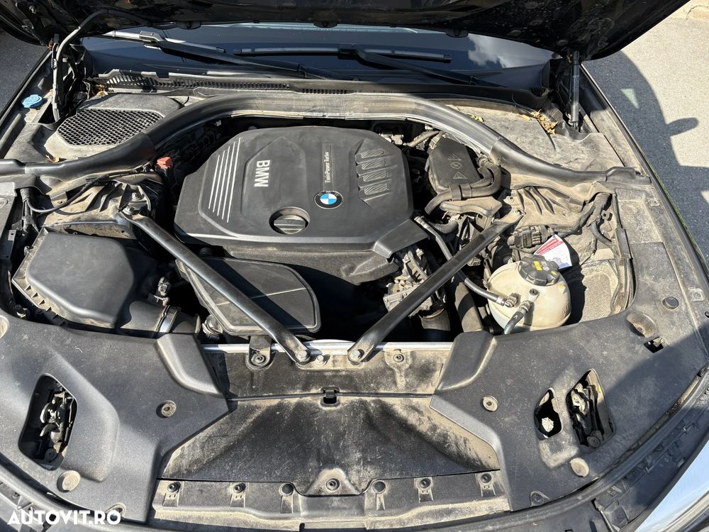 BMW Seria 5 520d AT - 10