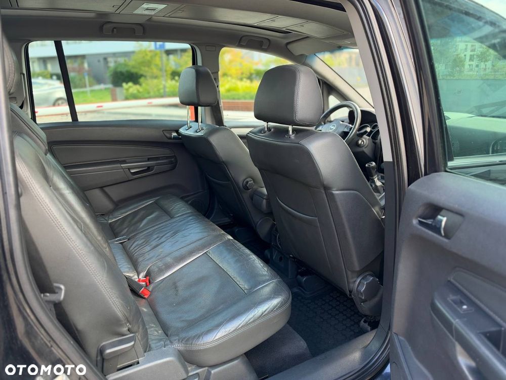 Opel Zafira - 19