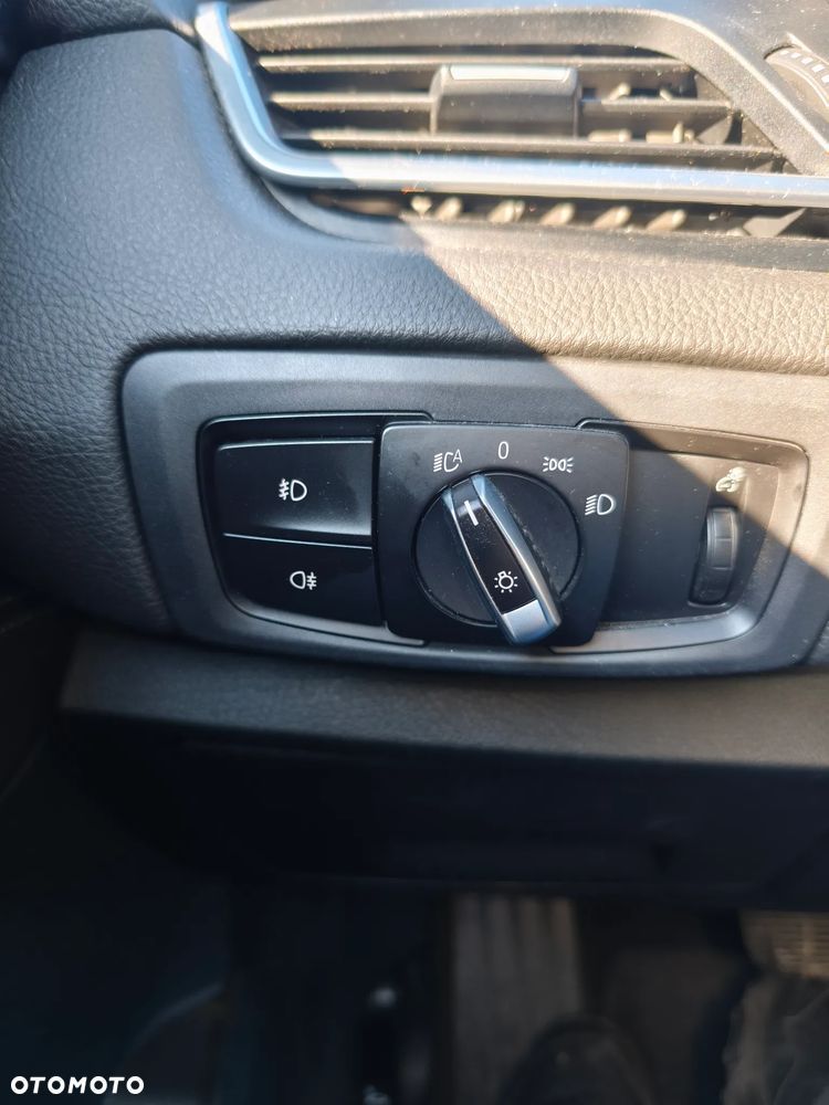 BMW Seria 2 218d Luxury Line - 17