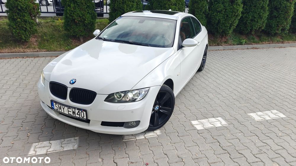 BMW Seria 3 320i - 9