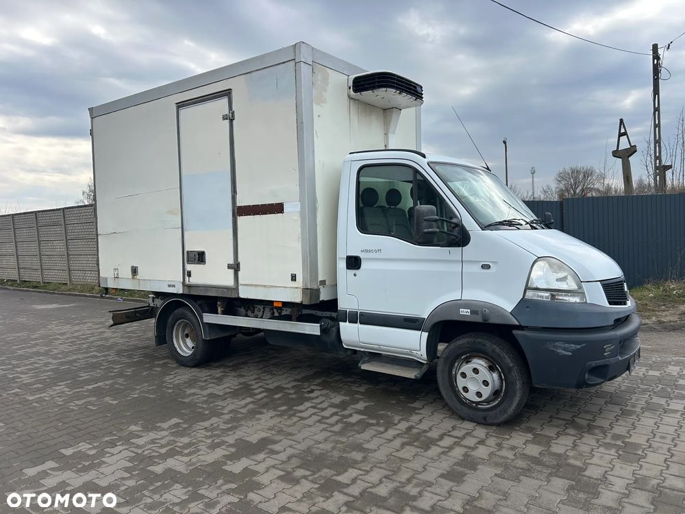 Renault Mascott 150 DXi - 4