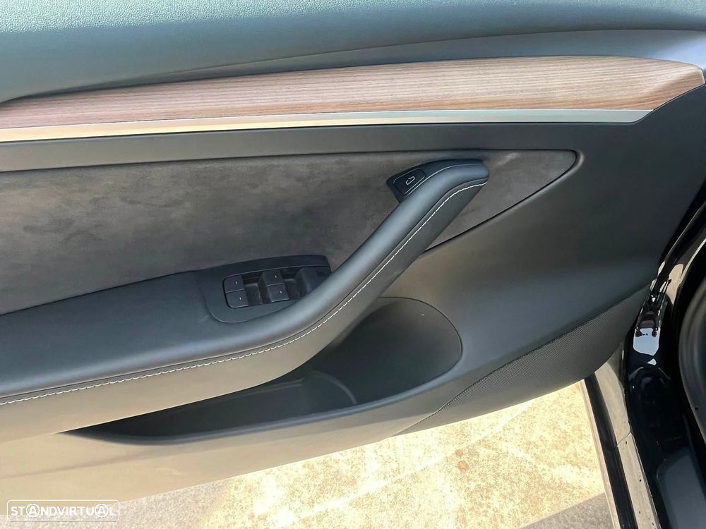 Tesla Model 3 Standard Range Plus RWD - 13