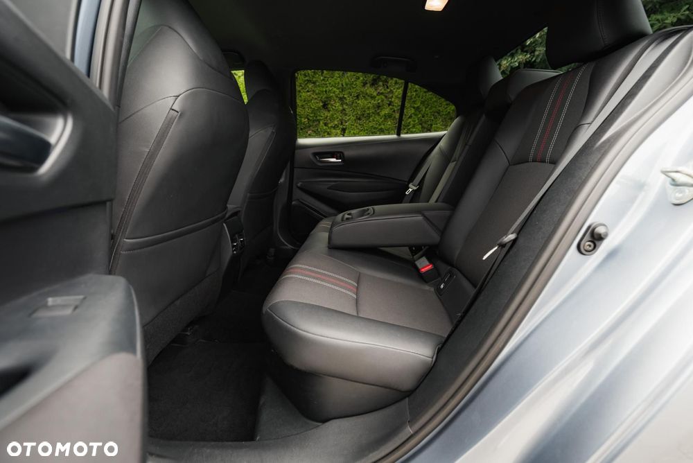 Toyota Corolla - 15